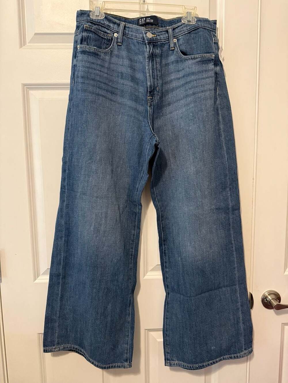 NWT Gap High Rise Wide-Leg Denim Jeans Size 12/31 R